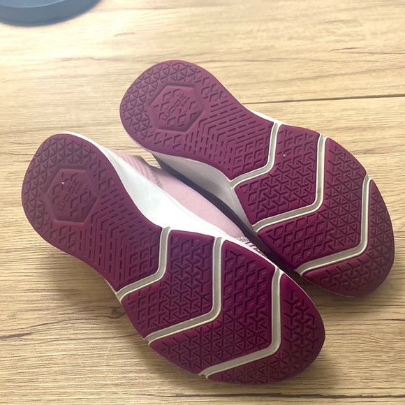Nike zoom training women’s shoes, size 7.5|UK 38.5 - Picture 4 of 6